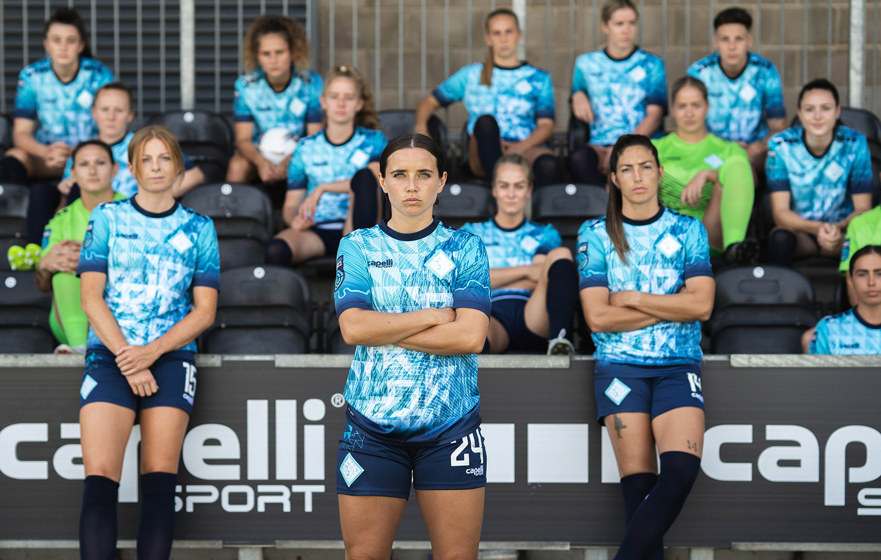 London City Lionesses Kit
